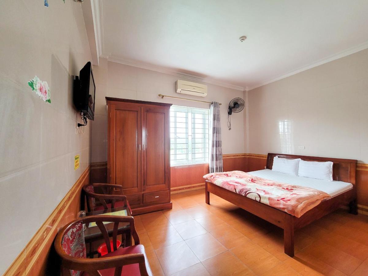 Phu Quy Hotel Hà Tĩnh Exteriör bild